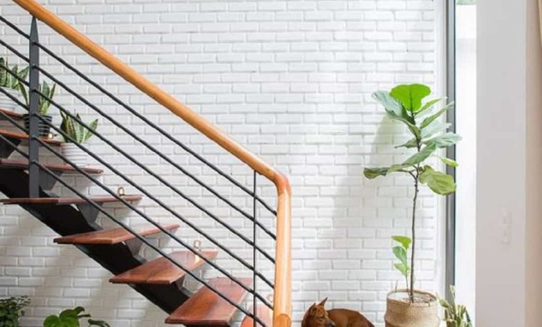 Manfaatkan Ruang Kosong, Ini Dia 10 Desain Tangga Minimalis yang Multifungsi
