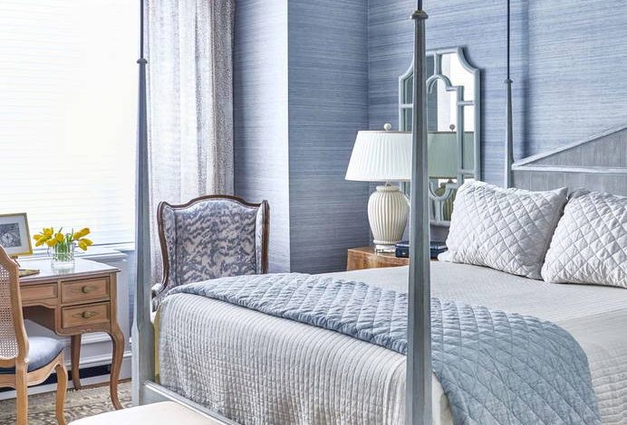 10 Desain Kanopi Tempat Tidur, Serasa Beristirahat di Kamar Raja